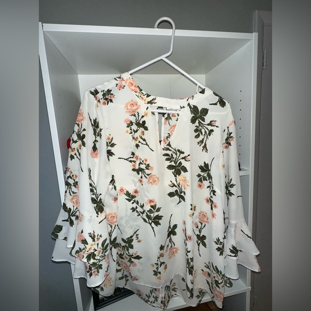 Pretty flower blouse